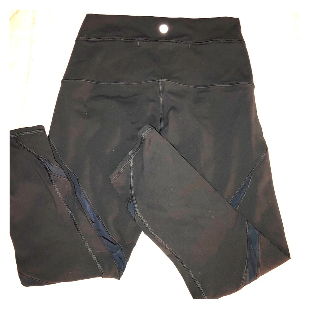 Lululemon wonder under crop